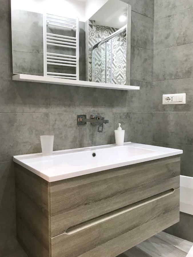 Brakko 45 Neapel